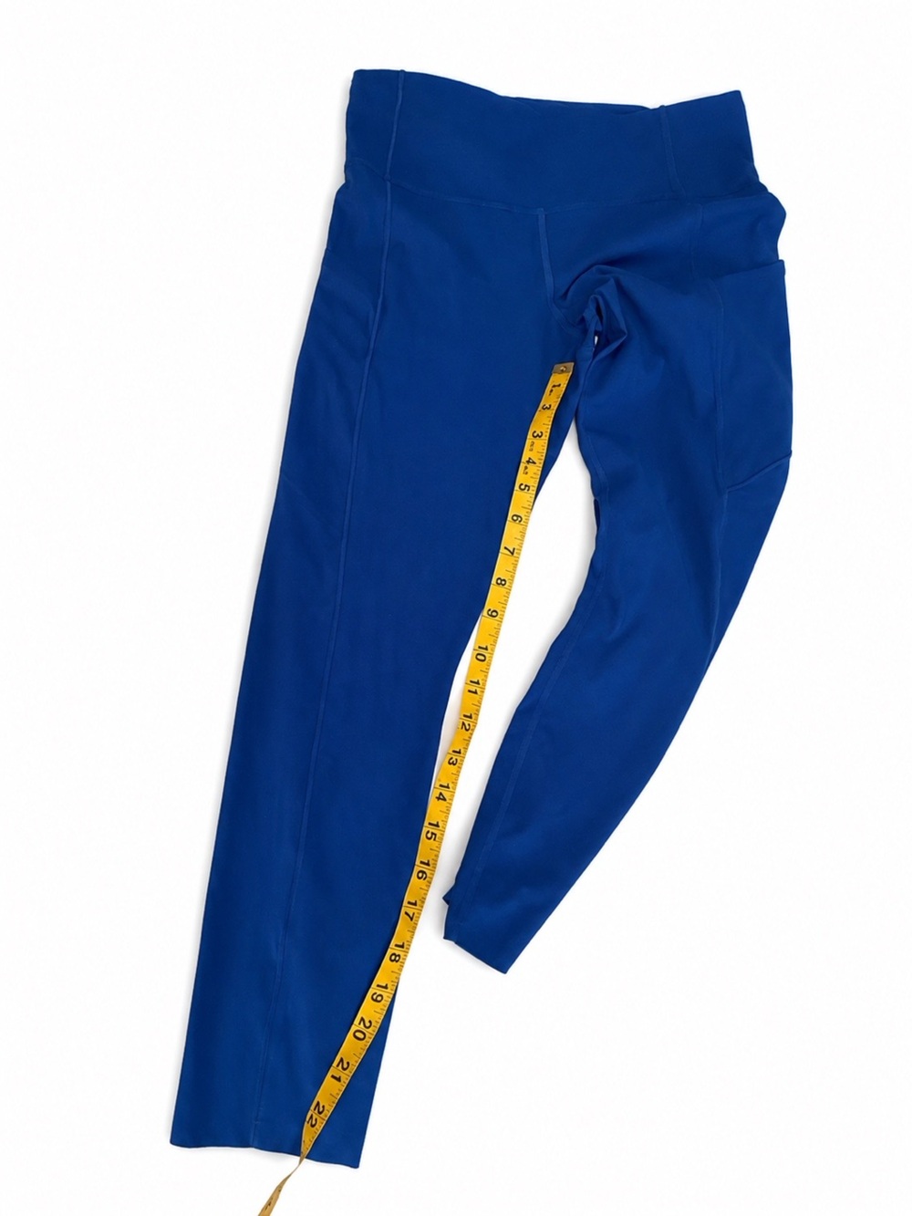 Lululemon Blue Stretch Active leggings with pockets
